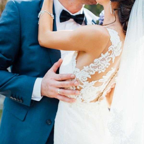 wisconsins-largest-wedding-rummage-sale