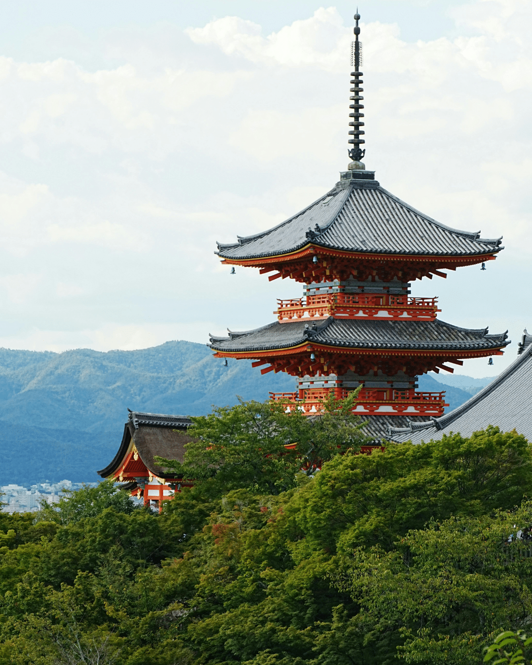 Historic monument of japan, honeymoon destination. Historic monument of japan, honeymoon destination.