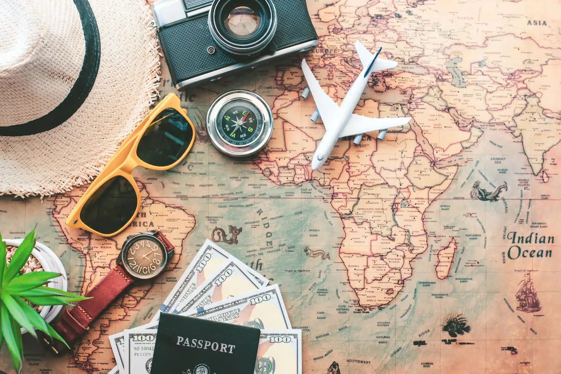 4 Reasons to Ditch the Booking Site and Call a Local Travel Agent in SE Wisconsin