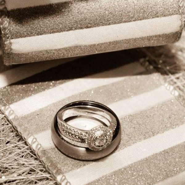 Detail image of Wedding rings
