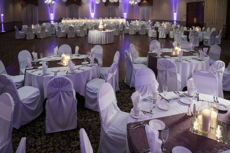 Wedding receptions at Davians Catering & Conference Center