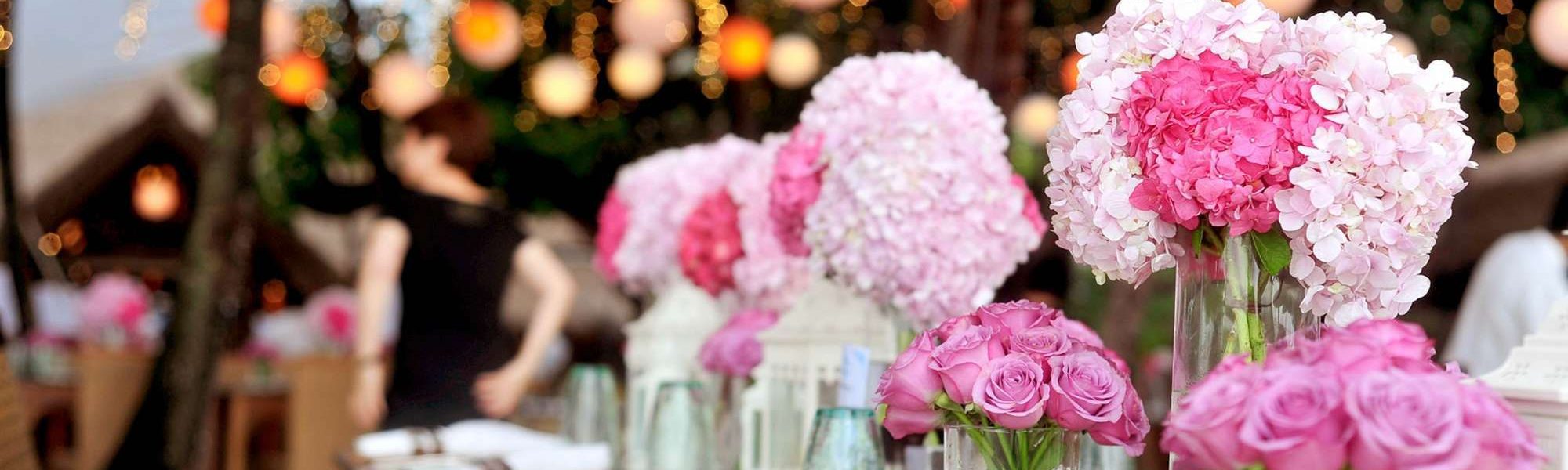 hanging lights floral table centerpieces pink
