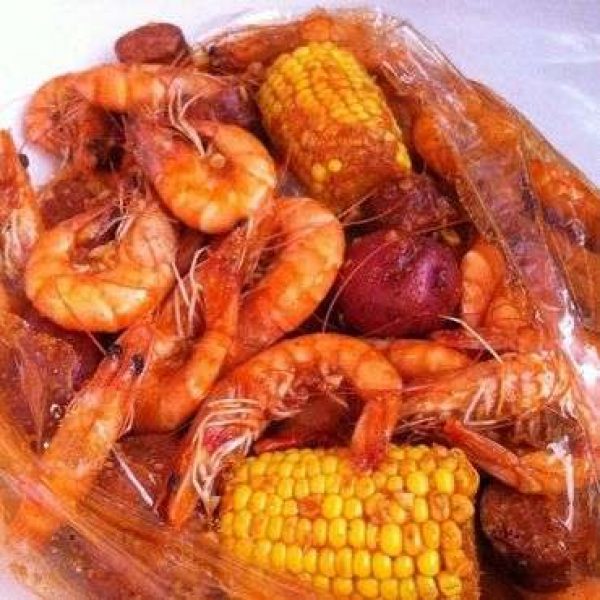 shrimp with corn on the cob at Twisted Fisherman